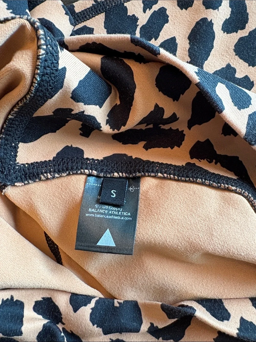 Leopard Print High-Waist Leggings in - Picture 2 of 6